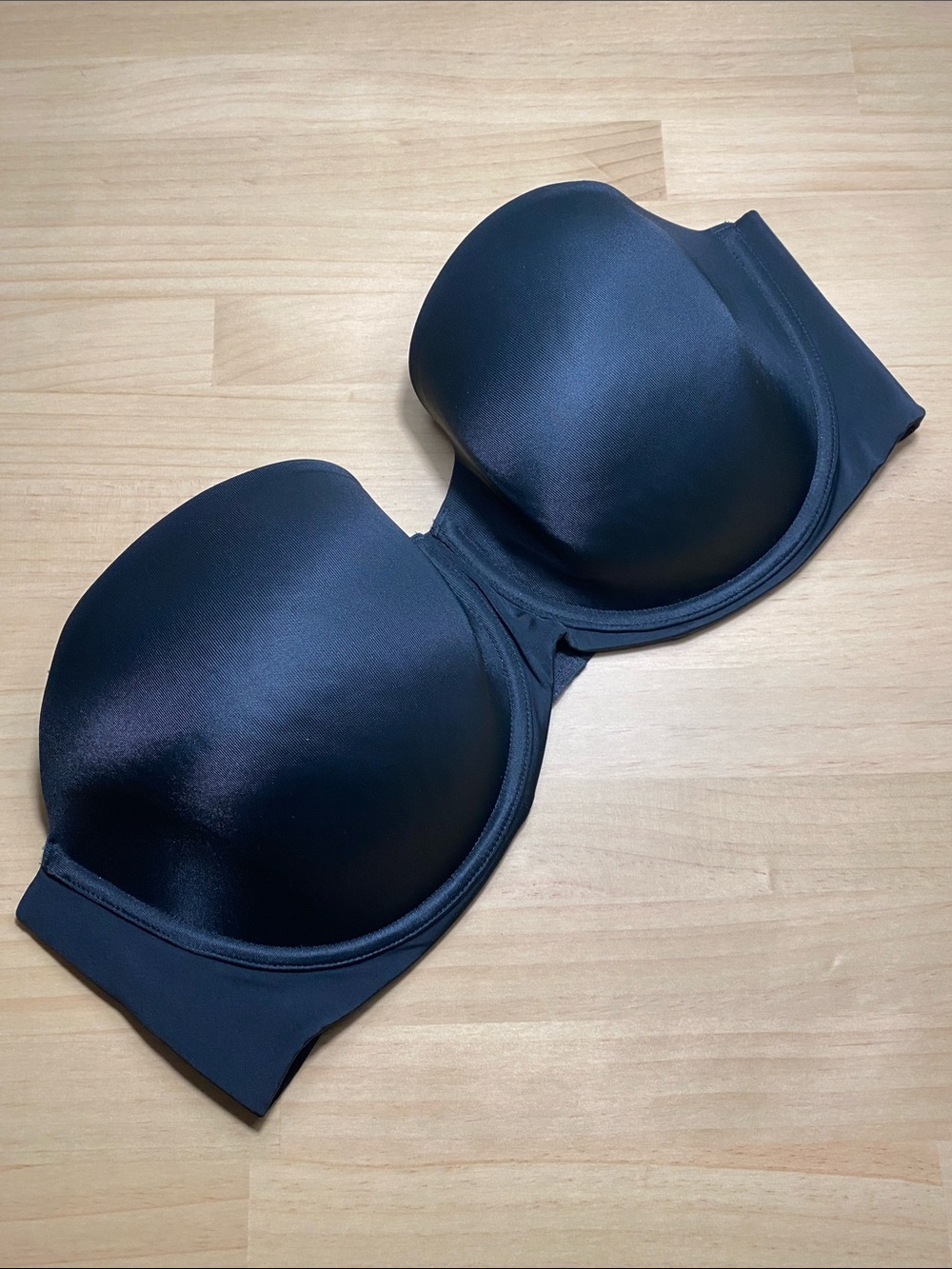 Cacique Smooth Lightly Lined Strapless Underwire Bra 44DD * Straps Not Included